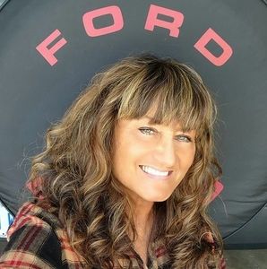 Meet your Posher, Kim